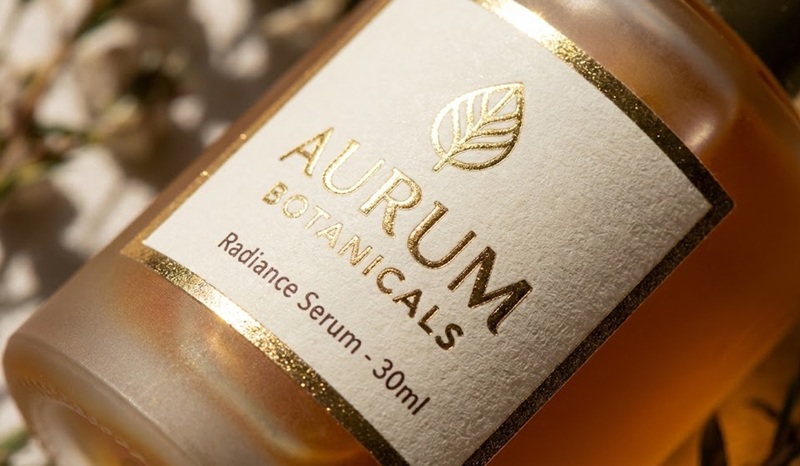 In tem ép kim sang trọng