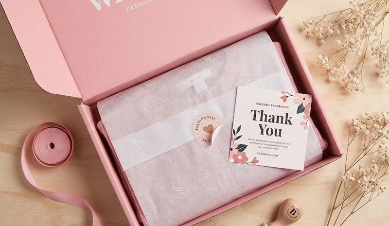 Bộ nhận diện thương hiệu đóng gói giúp tăng trải nghiệm unboxing cho khách hàng.