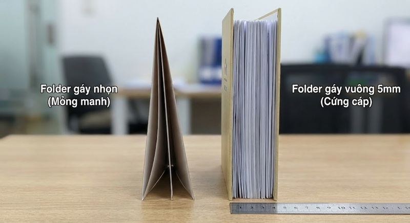 Phân biệt folder gáy gấp và folder gáy vuông 5mm.