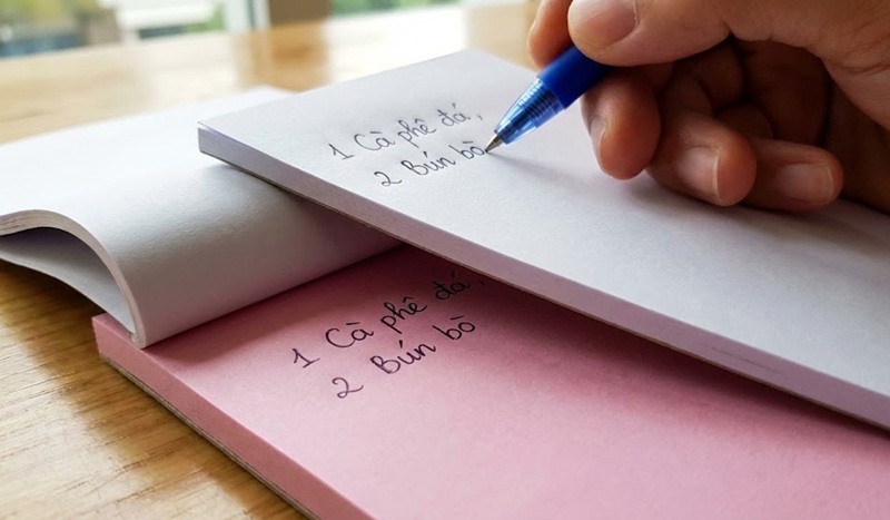 Giấy order carbonless 2 liên viết không cần lót than.