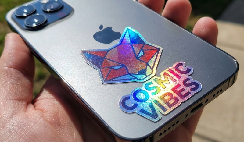 In sticker hologram 7 màu phản quang đẹp.