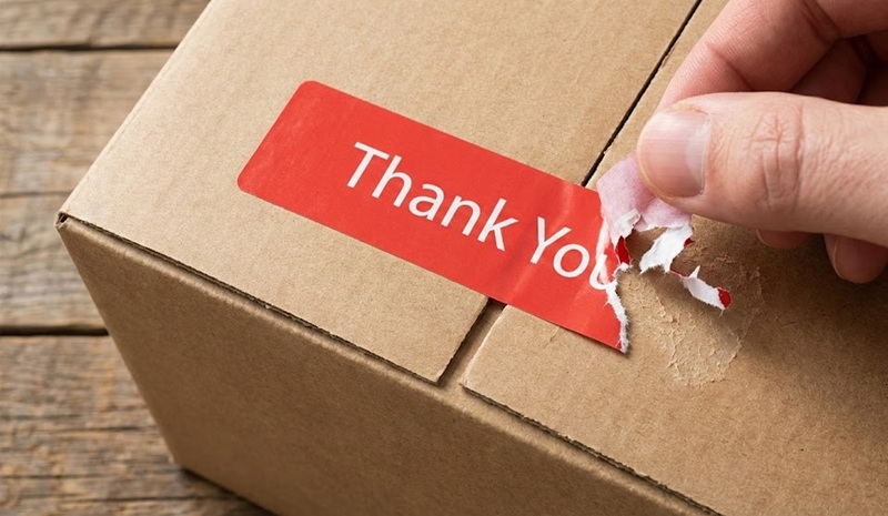 Tem niêm phong dán hộp giấy chống tháo gỡ.